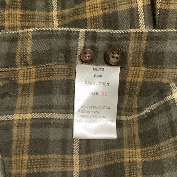Woolrich Green Plaid Flannel Cotton Shirt Button Up Size XL - Picture 4 of 5